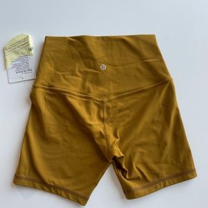 COPY - Lululemon Align HR Shorts 6”
